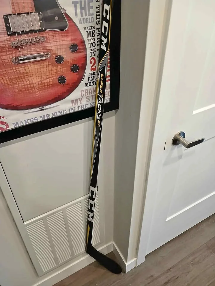 Ccm hockey stick left hand