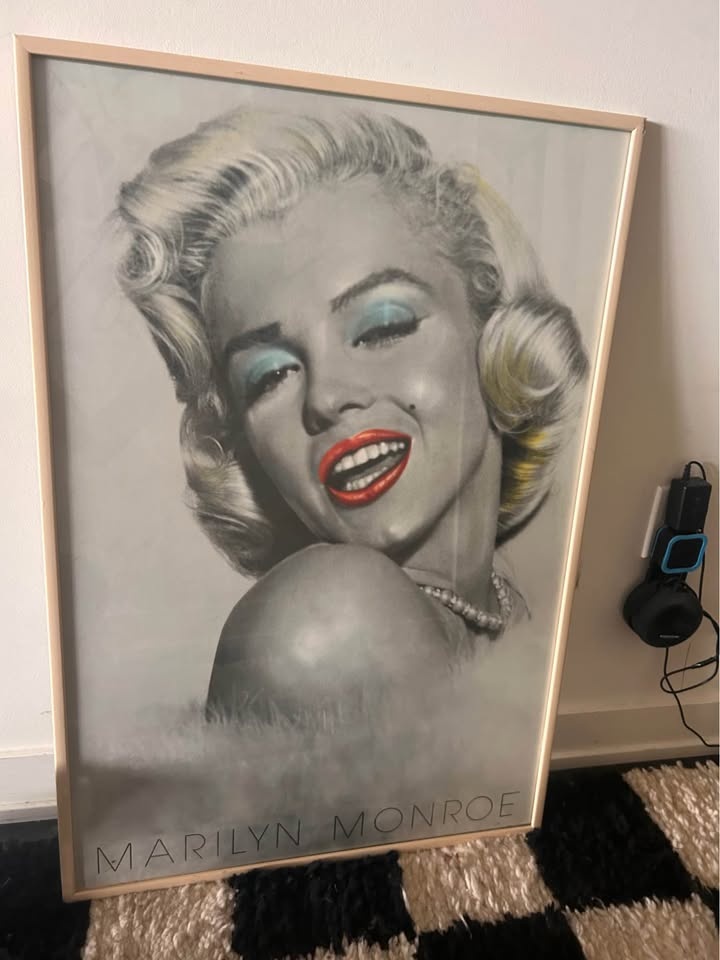 Marilyn Monroe Framed Print - photo 2