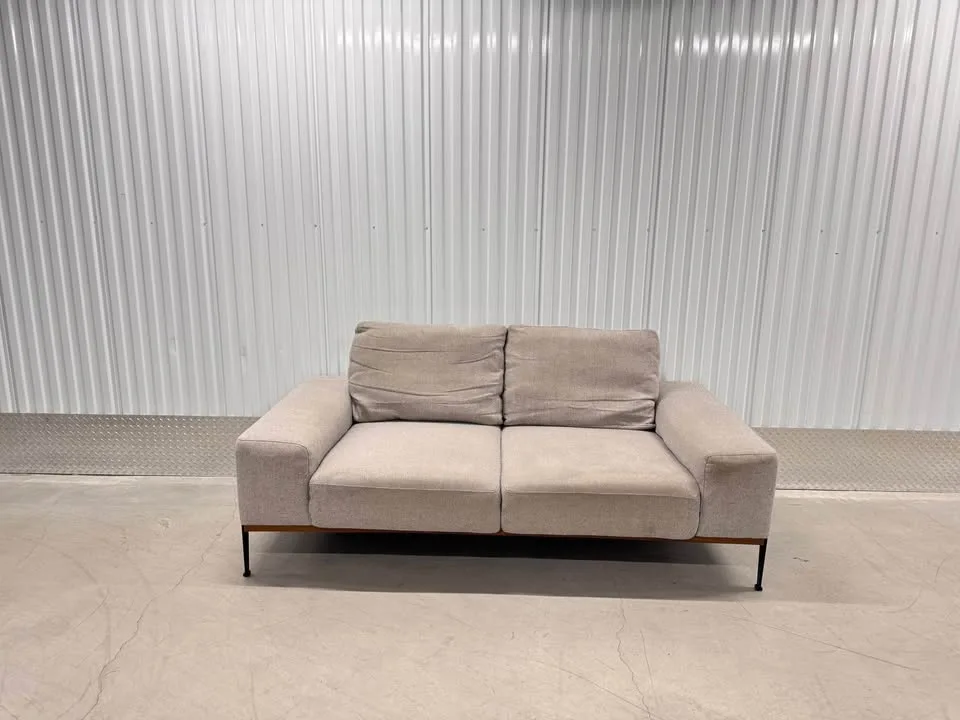 Structube Preston 3 seater loveseat couch (DELIVERY AVAILABLE) image indicator(2)