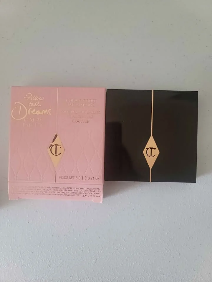 NEW Charlotte Tillbury Pillow Talk Dreams Eyeshadow Palette image indicator(2)