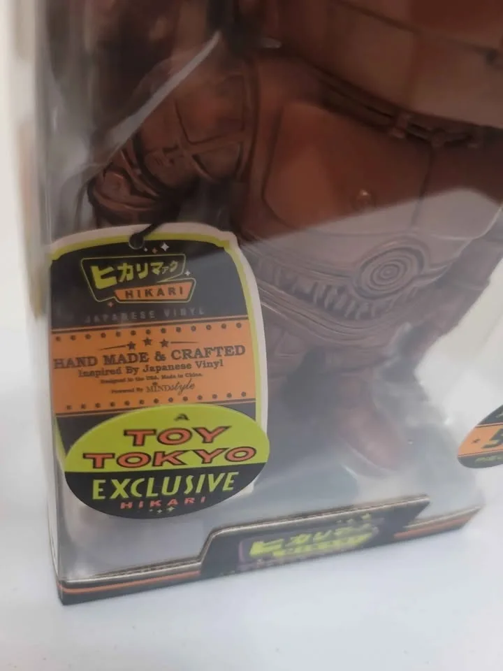 Toy Tokyo Exclusive Star Wars C3P0 Japanese Vinyl image indicator(5)