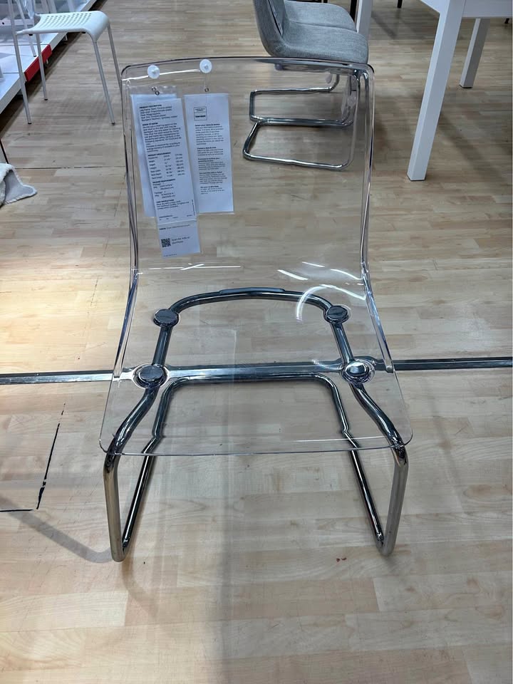 4 Set Tobias Chairs Clear/Chrome plated