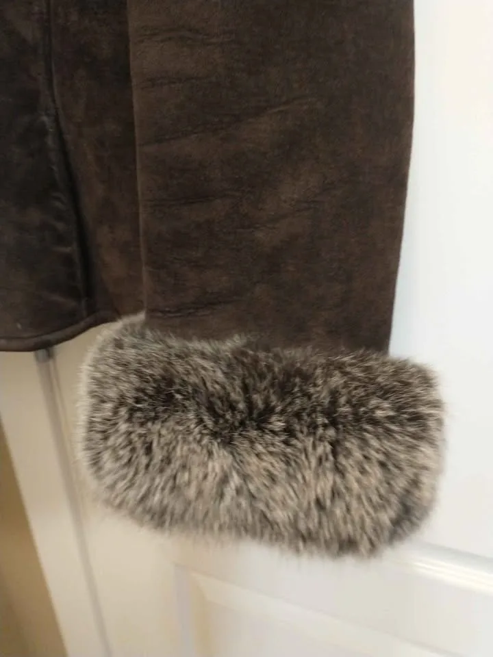 DANIER Leather Winter Jacket; Removable Fox Fur image indicator(3)