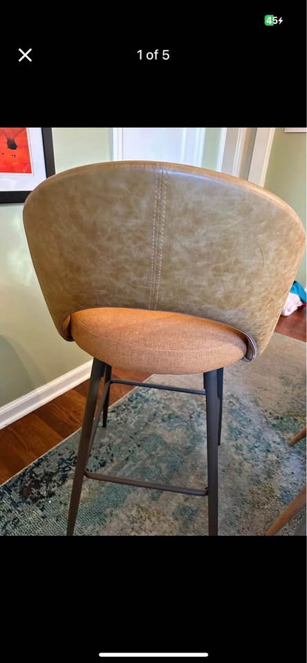 3 Bar Height Barstools - photo 5