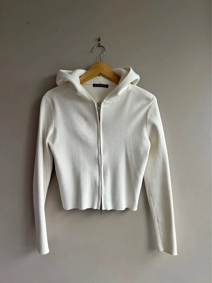 Cropped Brandy Melville sweater