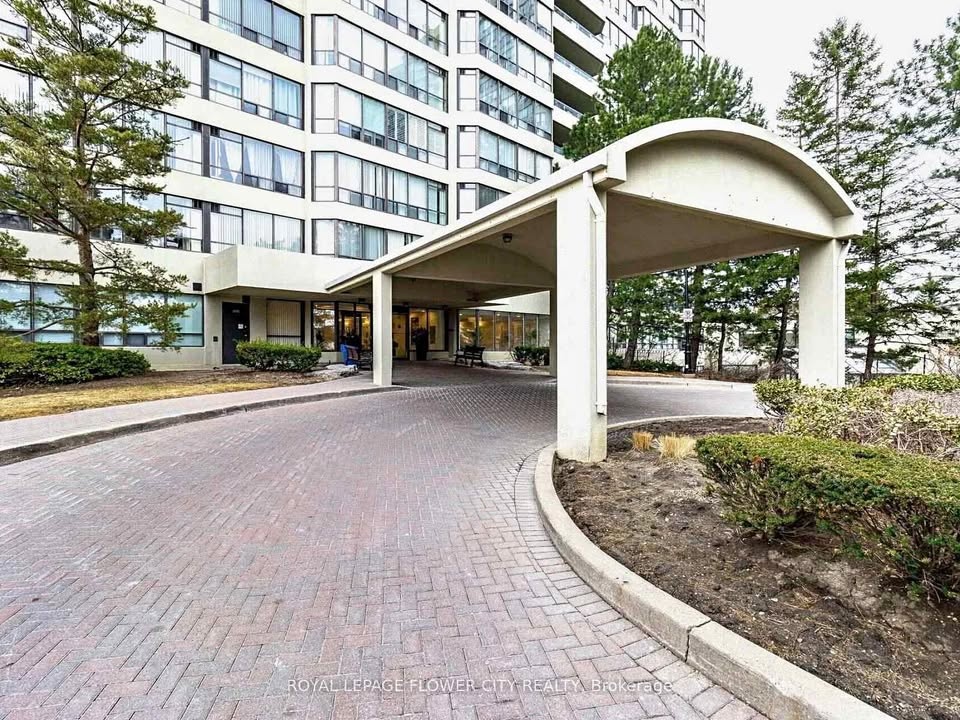2 Beds 2 Baths - Apartment