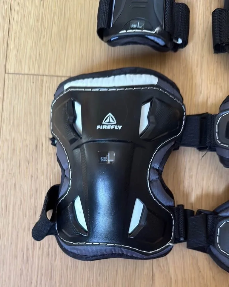 Firefly Youth Protective Gear Set image indicator(6)