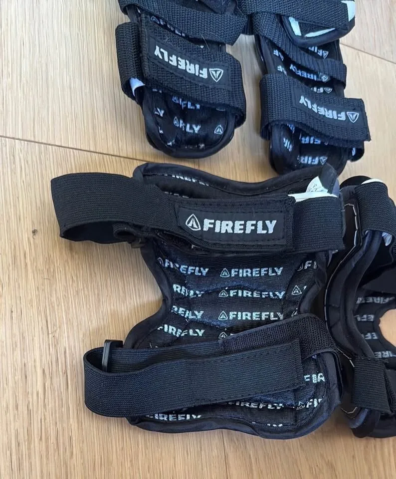 Firefly Youth Protective Gear Set image indicator(10)