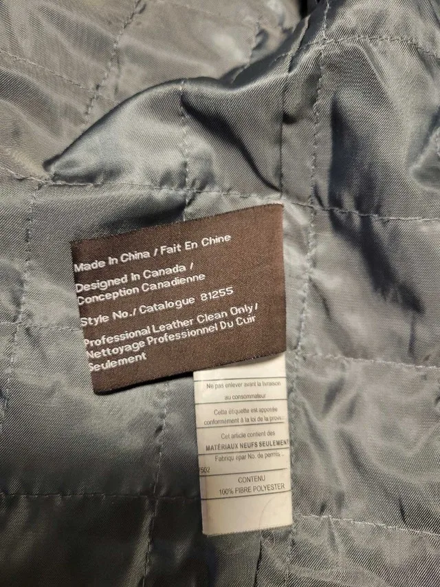 Large Men's Danier Black Leather Winter Coat image indicator(7)