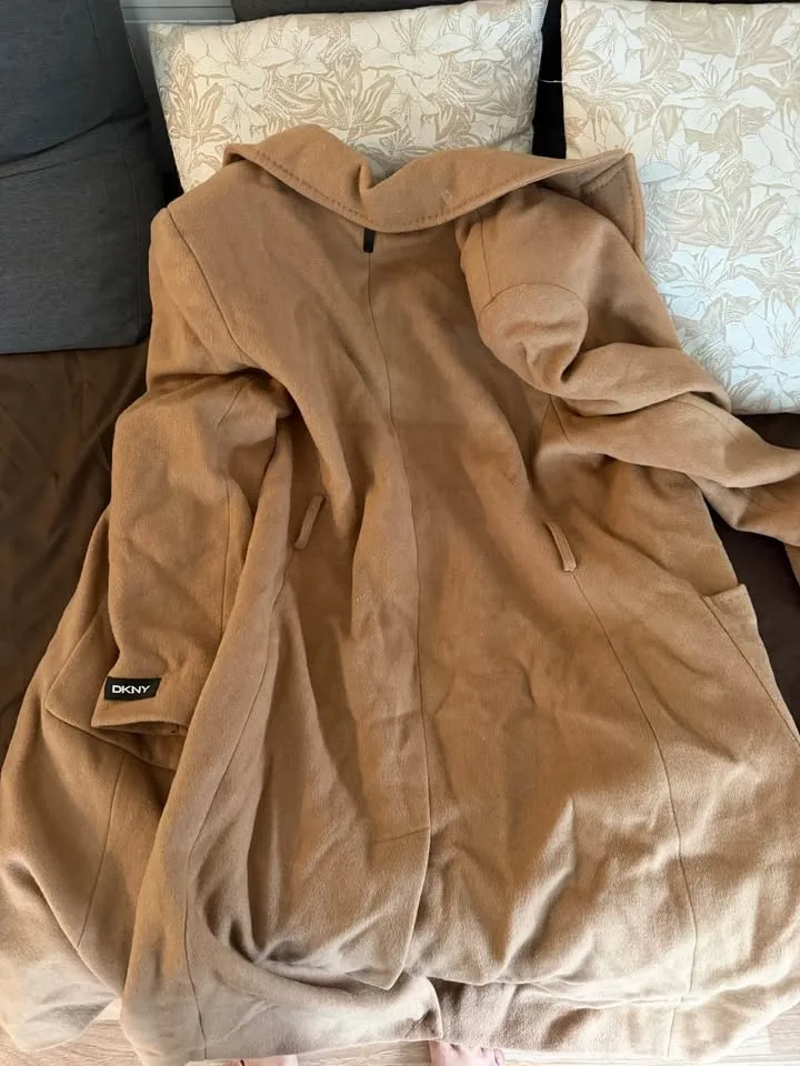 Dkny winter jacket image indicator(3)