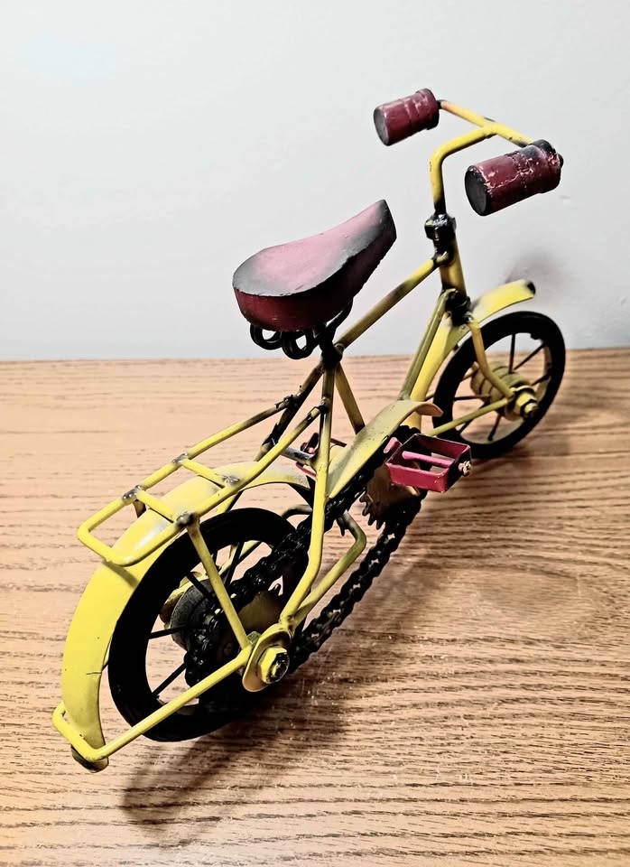 Vintage Hand Crafted Metal Bicycle - photo 2