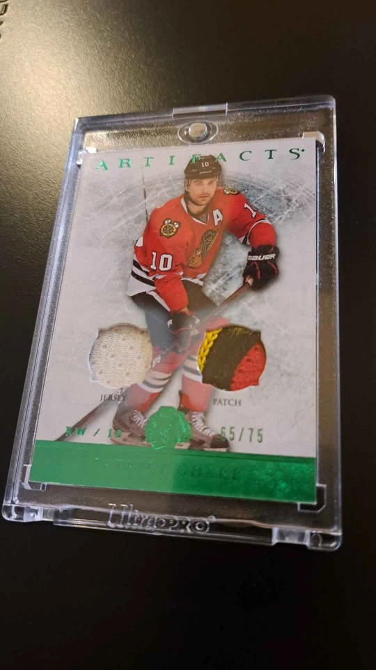 2012-13 Upper Deck Patrick Sharp Emerald Blackhawks Card - photo 2