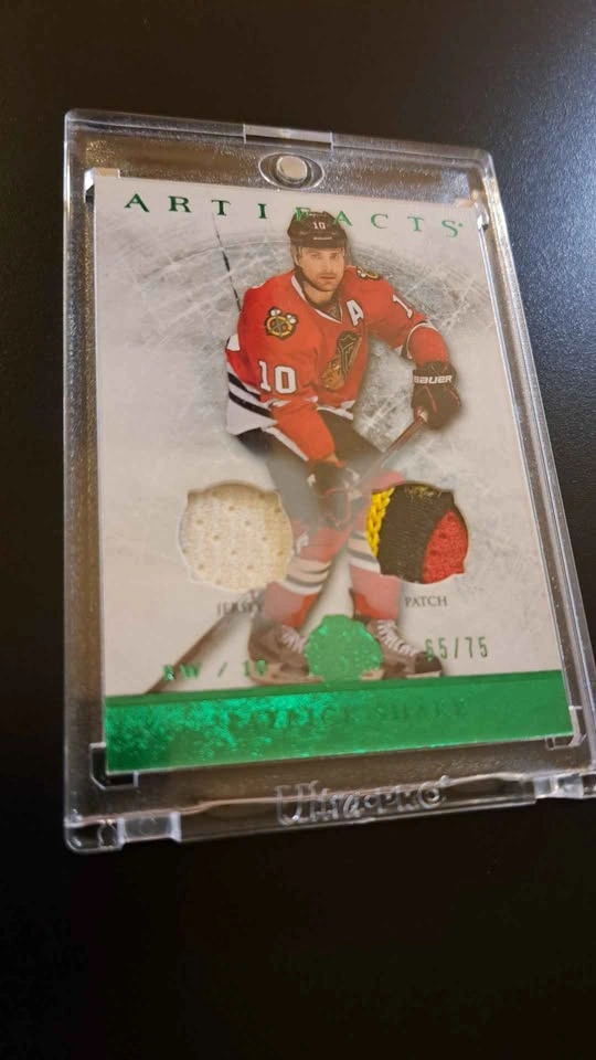 2012-13 Upper Deck Patrick Sharp Emerald Blackhawks Card - photo 3