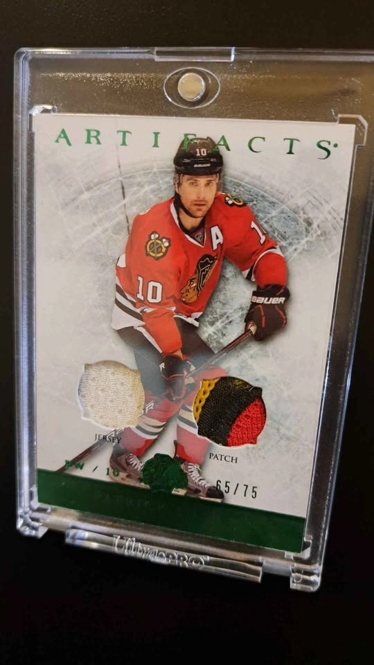 2012-13 Upper Deck Patrick Sharp Emerald Blackhawks Card - photo 4