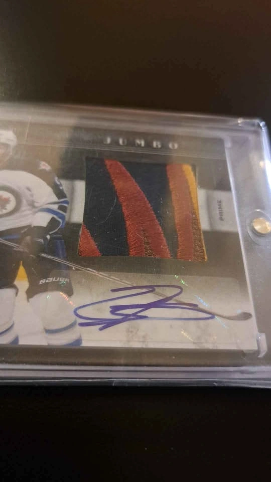 2011 Panini Evander Kane Jumbo Patch 8/10 - photo 4