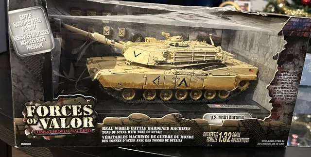 Forces of Valor 1:32 U.S. M1A1 Abrams (Desert Version) image indicator(2)
