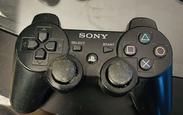 PS 3 Controller DUALSHOCK 3 / SIXAXIS-style body image indicator(2)