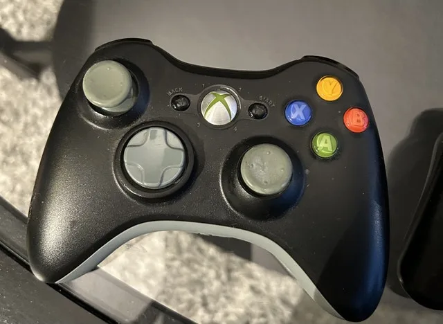 PS 3 Controller DUALSHOCK 3 / SIXAXIS-style body image indicator(4)