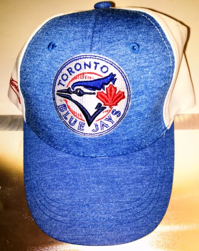 BLUE JAYS92 singed by Tom Henke make offer Call 705-440-9159 image indicator(7)