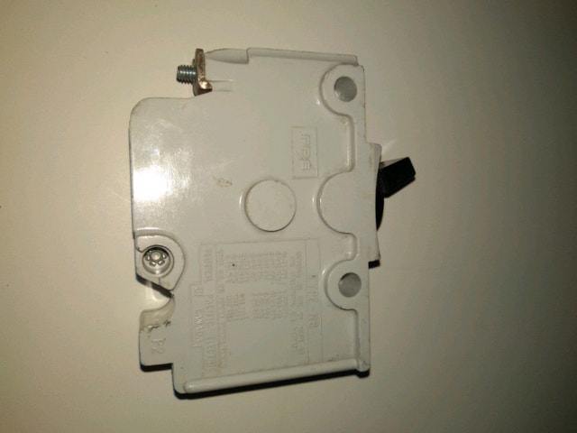 Federal Pioneer NB15 Bolt On SinglePole Call Text 705-440-9159