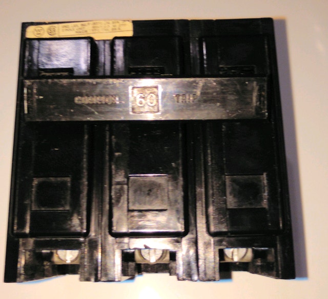 Westinghouse Bolt on Breakers call text make offer 705-440-9159 - photo 4
