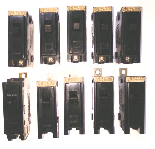 Westinghouse Bolt on Breakers call text make offer 705-440-9159 image indicator(9)