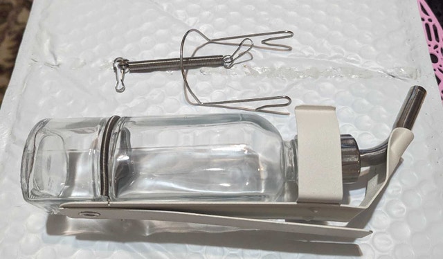 Water bottle for small animals NEW