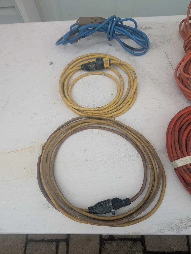 Extension cords. $10 each image indicator(4)