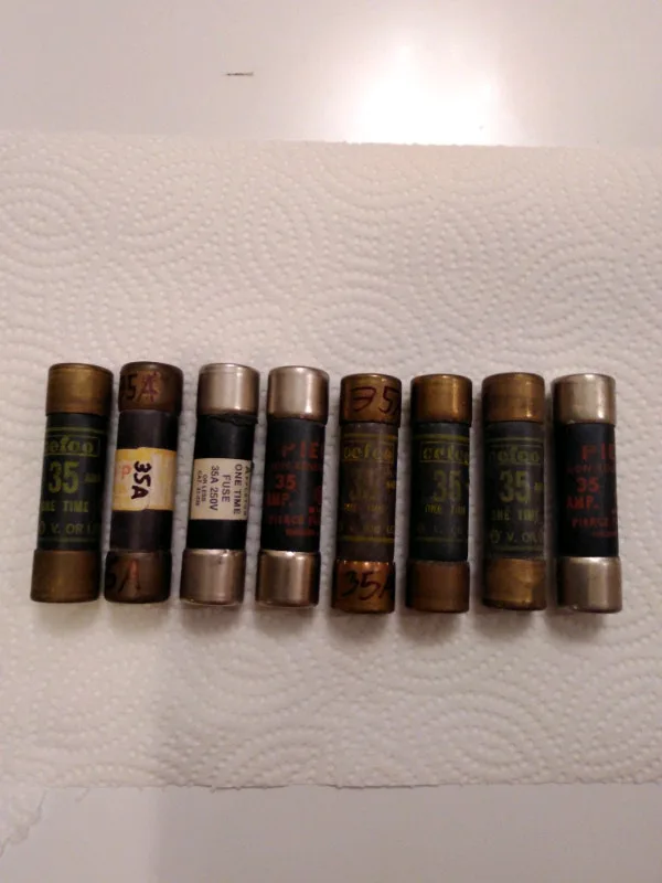 35-Amp One-Time Fuse $1 each Call Text 705-440-9159