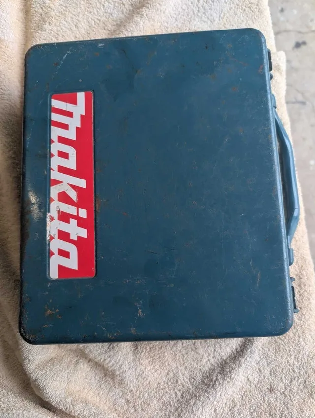 MAKITA drywall screwgun Variable Speed, Reversible image indicator(4)