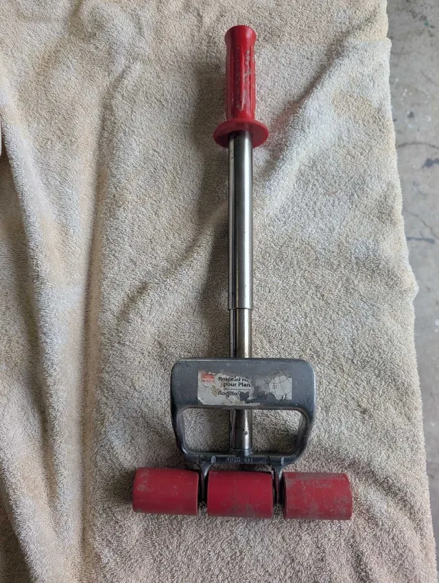 ROBERTS 10-955 EXTENDABLE FLOOR ROLLER