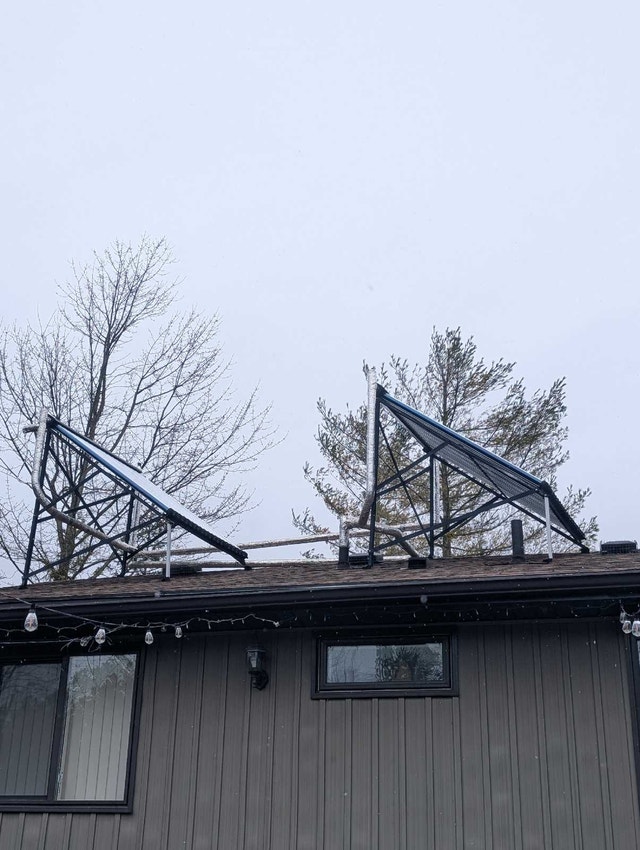 Solar hot water heater - photo 3