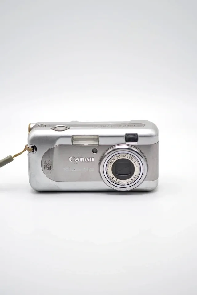 Vintage Canon PowerShot A420 Digicam