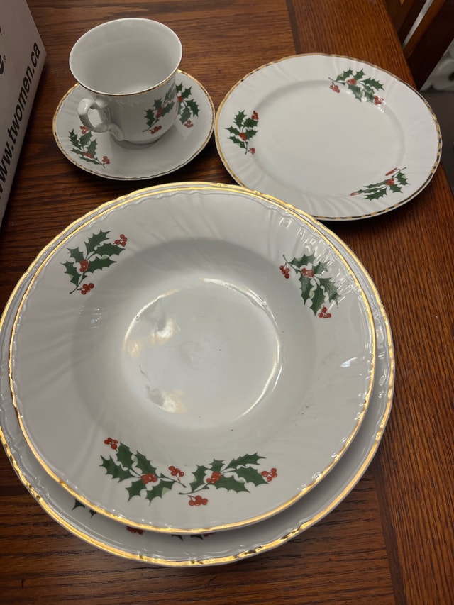 Christmas dishes