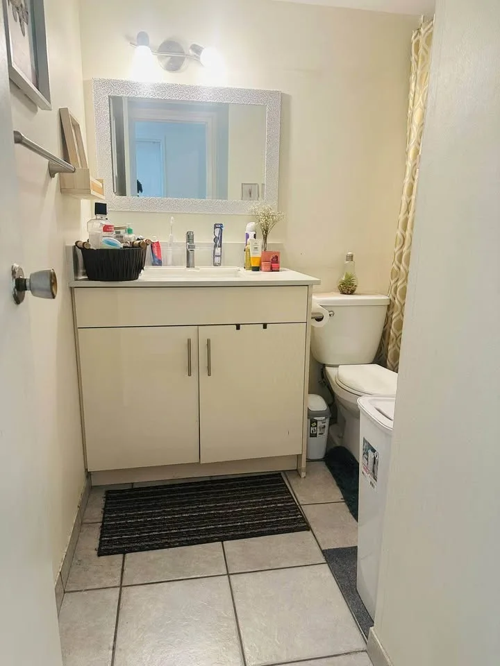 2 Beds 1 Bath Apartment image indicator(7)