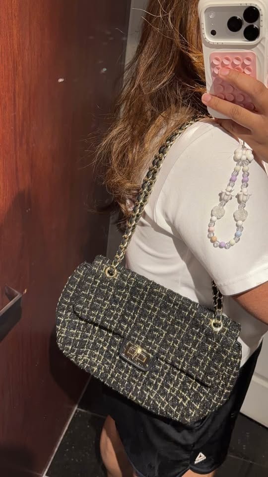 Karl Lagerfeld tweed shoulder bag (Moving Sale) - photo 4