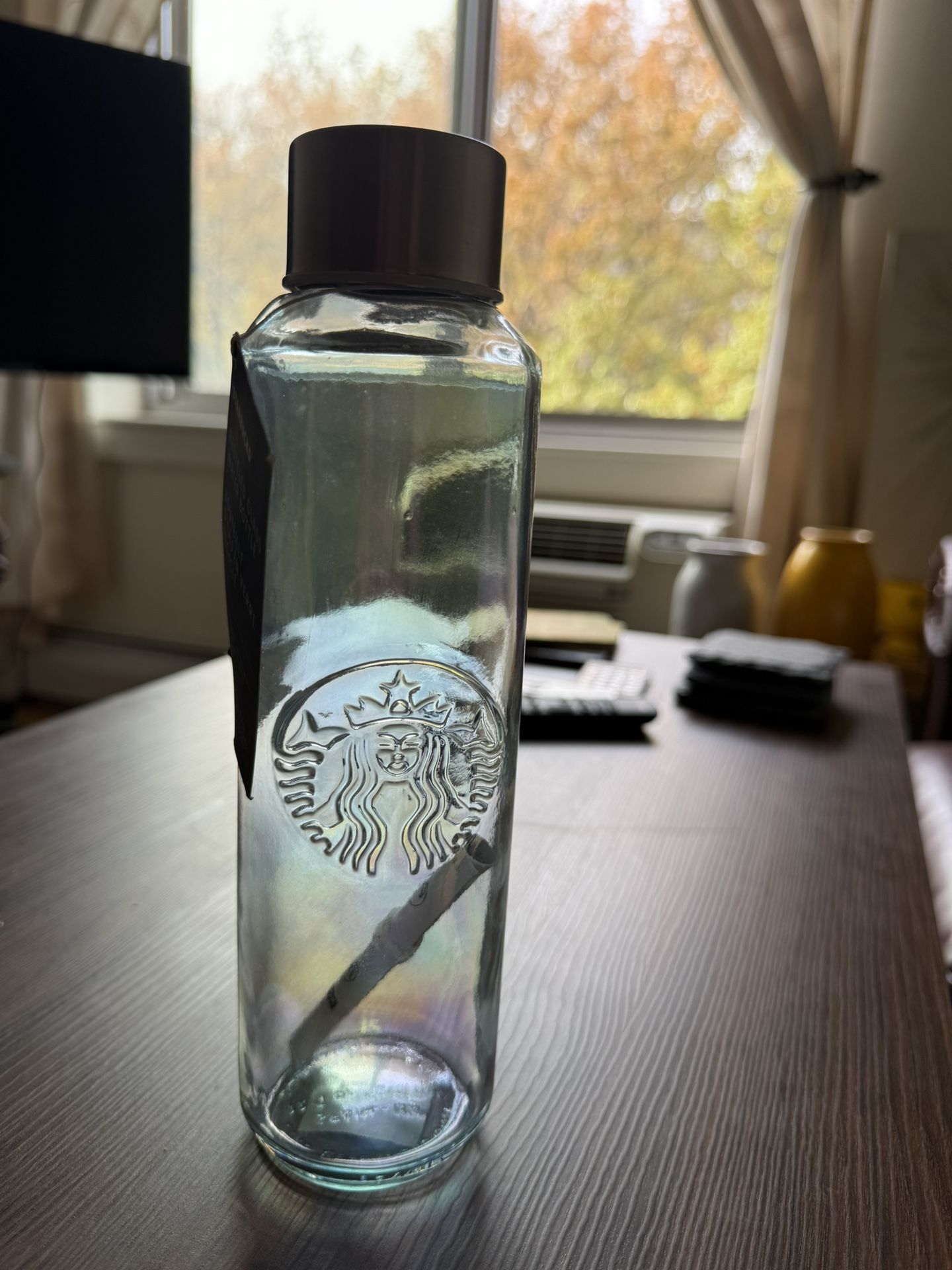 Starbucks Recycled Glass Water Bottle 22 Ounce
