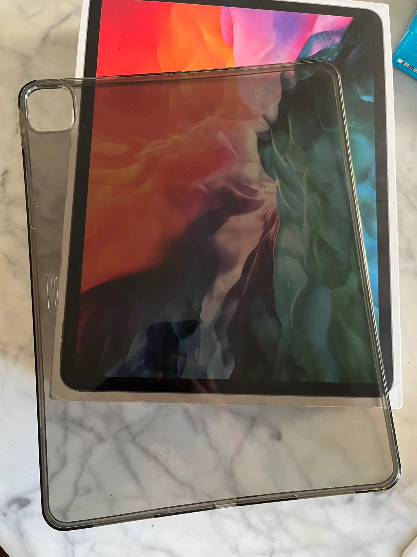 iPad Pro 12.9 inch 4th Generation box And Silicone Case image indicator(3)
