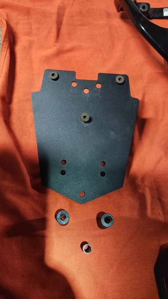 Yamaha Fjr 1300 Rear Carrier Plate For Monokey & Monolock Top Ca image indicator(4)