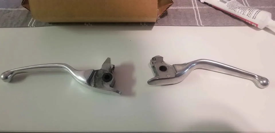 Harley Davidson v rod brake & clutch lever controls image indicator(3)