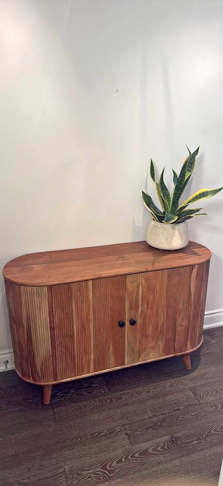 Solid wood entryway console