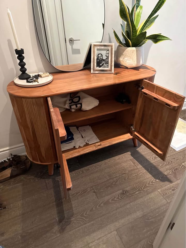 Solid wood entryway console - photo 3