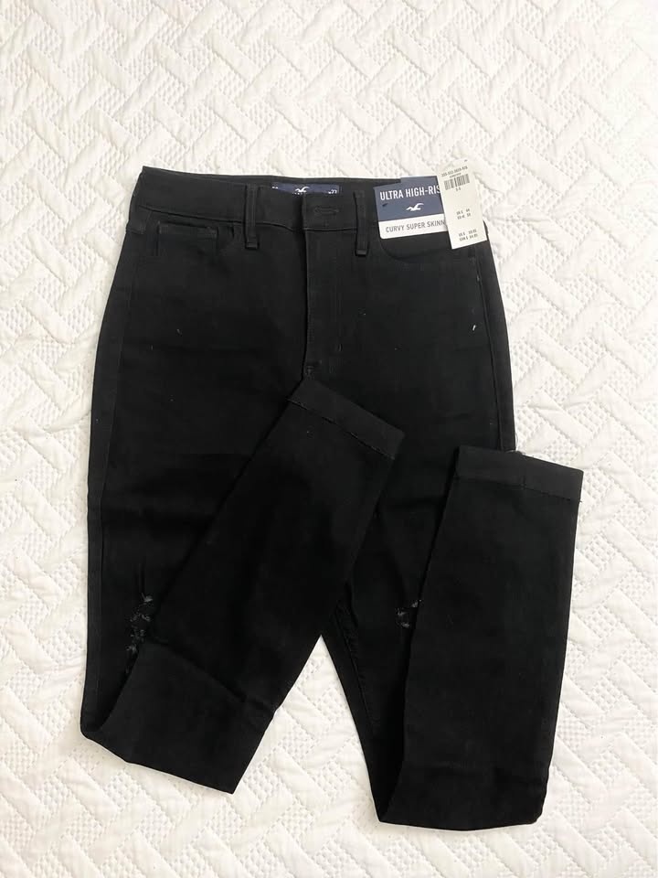 BNT Hollister Curvy Ultra High-Rise Super Skinny Jeans Size 27W - photo 2