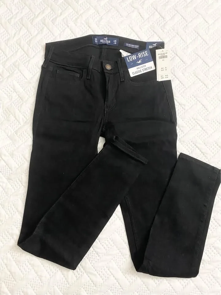 BNWT Hollister Women’s Skinny Jeans Size 26W 28L