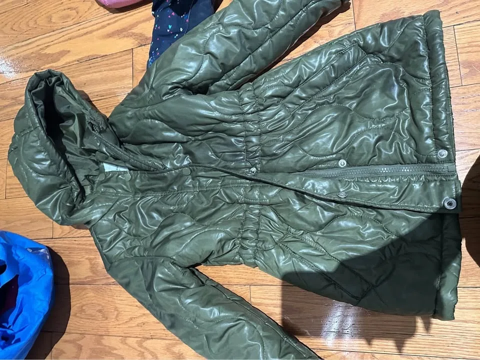 Girls Winter Jackets – Various Styles & Sizes image indicator(3)