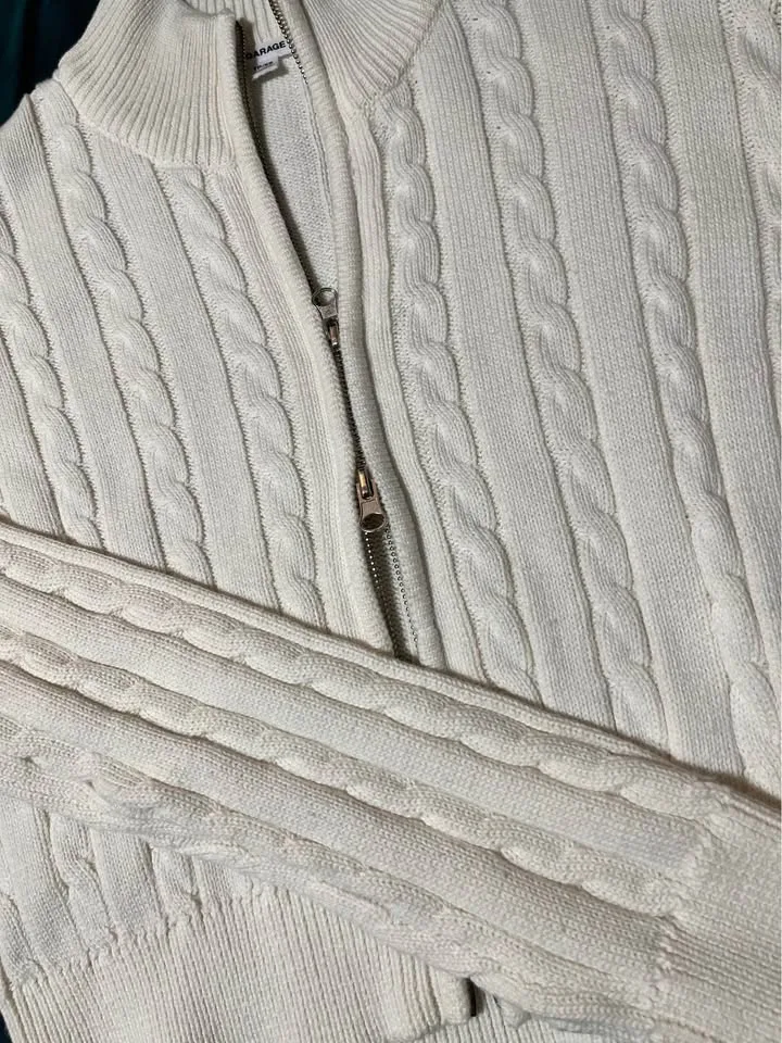 Garage Cropped Cable Knit Sweater image indicator(2)