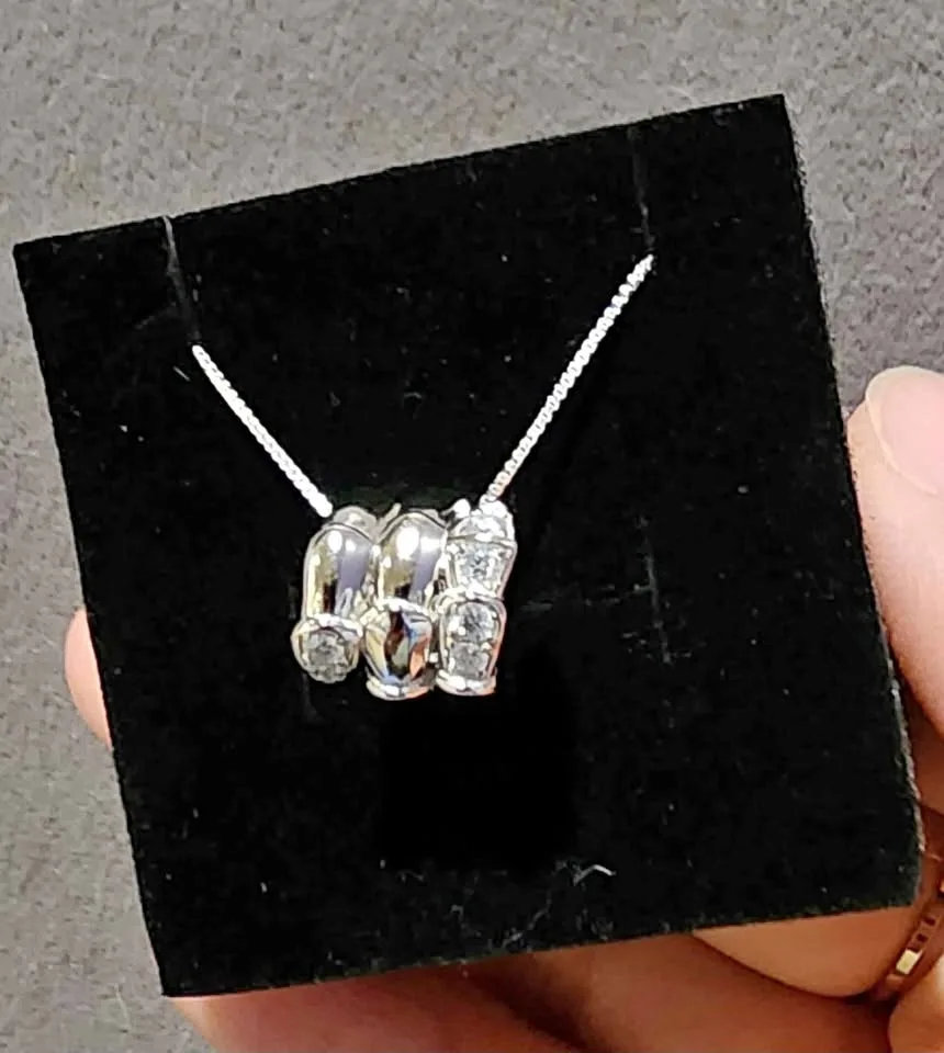 New Moissanite pendant (Silver snake)