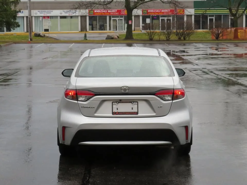 2022 Toyota LE Automatic Eligible For UBER image indicator(7)