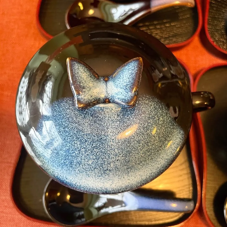 Butterfly Lidded Soup Cups Set of 4 w Spoons & Trays image indicator(3)