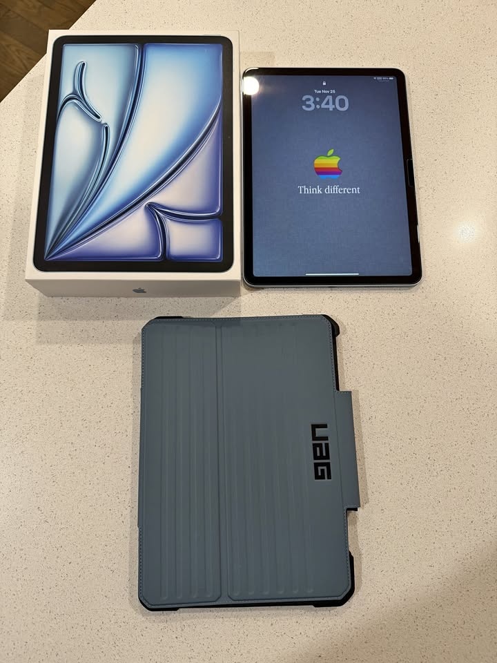 Apple iPad Air M2 11" 256GB Blue